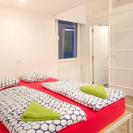 Ambrozic * Λιουμπλιάνα