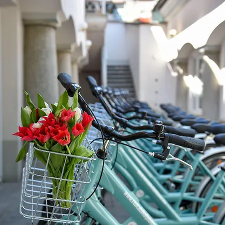 Πανσιόν Ambrozic *