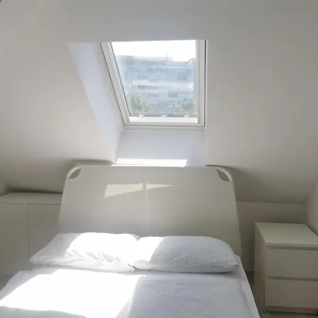 阿姆布罗吉客旅馆 招待所 卢布尔雅那