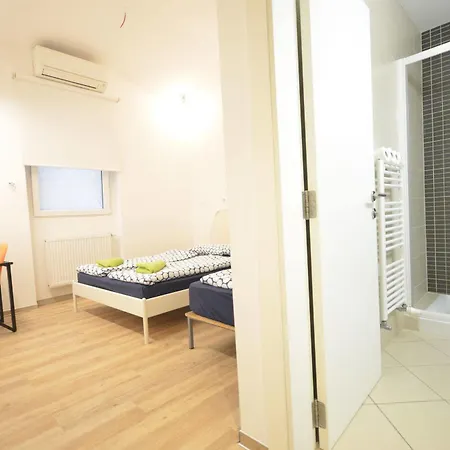 Гостьовий будинок Ambrozic Любляна